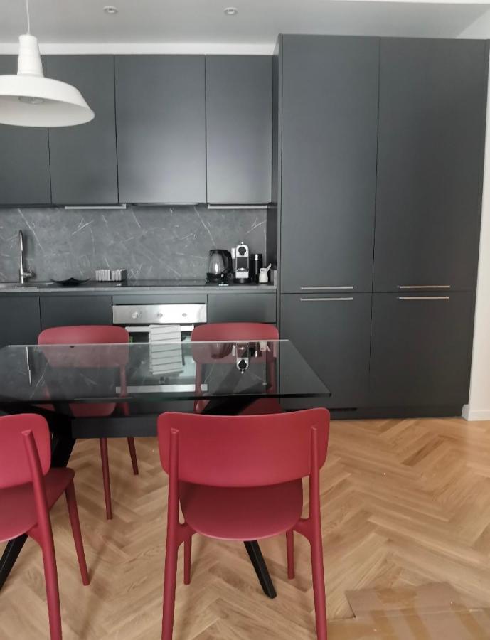 Milano: Incantevole Appartamento In Pieno Centro - Fancy Yellow Apartments Ngoại thất bức ảnh