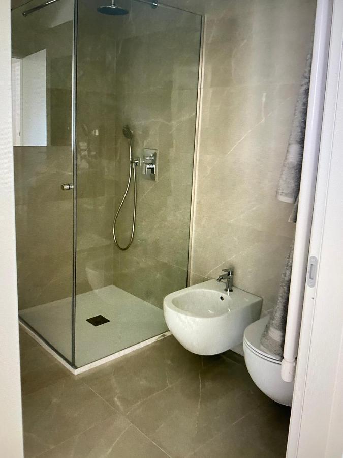 Milano: Incantevole Appartamento In Pieno Centro - Fancy Yellow Apartments Ngoại thất bức ảnh