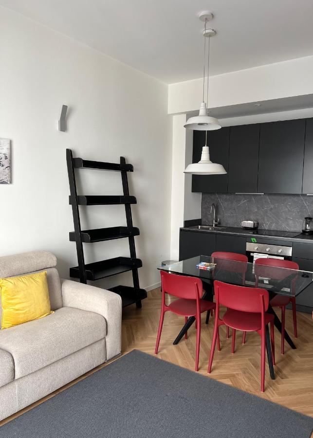 Milano: Incantevole Appartamento In Pieno Centro - Fancy Yellow Apartments Ngoại thất bức ảnh